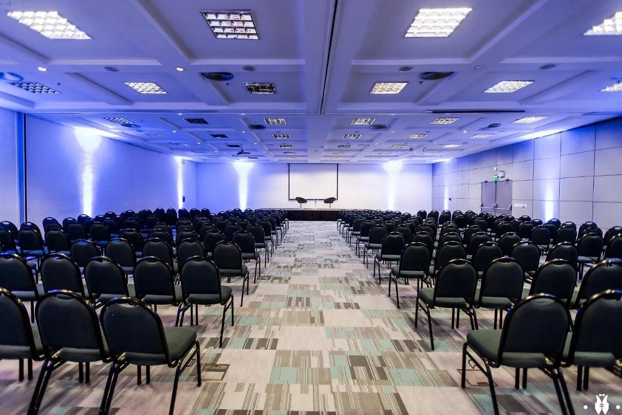 Novotel Porto Alegre Tres Figueiras 4*,
