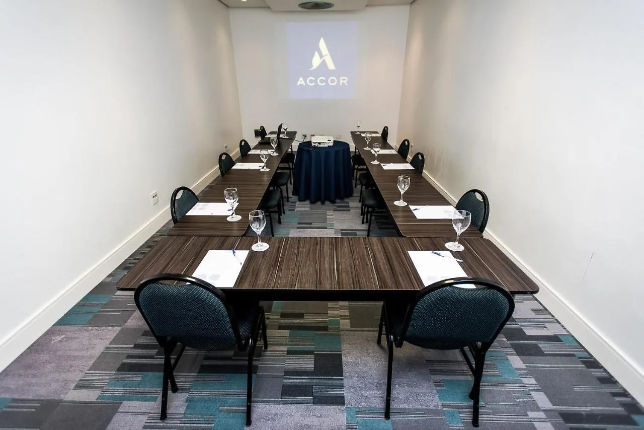 **** Szálloda Novotel Porto Alegre Tres Figueiras Brazília
