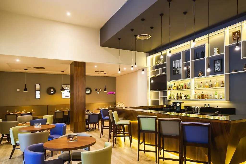 Novotel Porto Alegre Tres Figueiras מלון