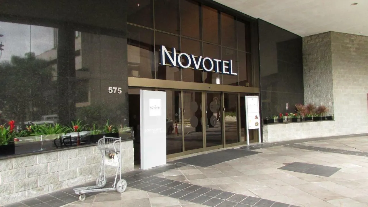 Novotel Porto Alegre Tres Figueiras 4*,